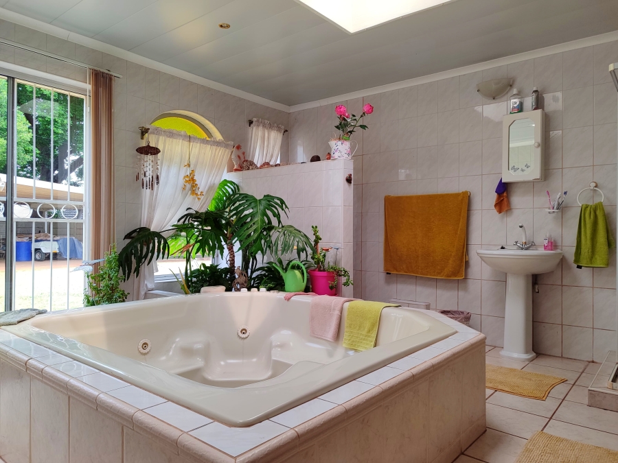 3 Bedroom Property for Sale in Irene Park North West